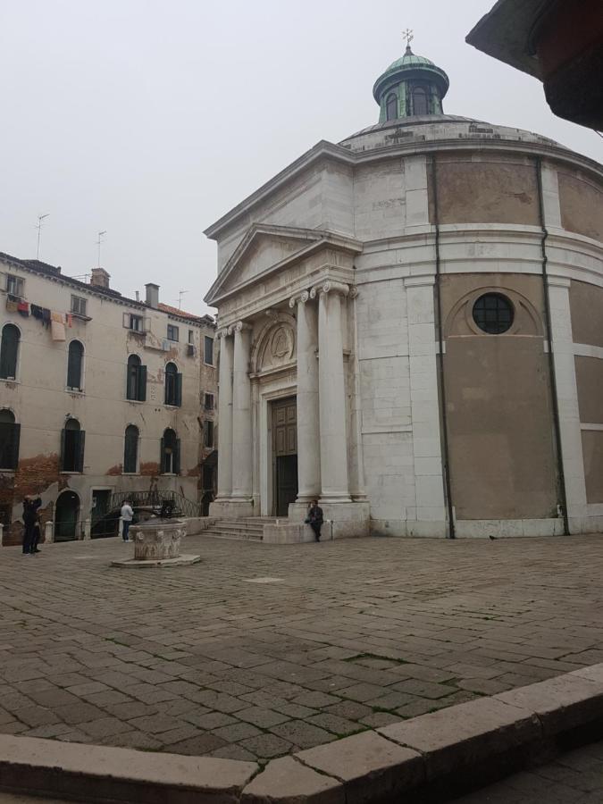 Venice Venezia ,Ghetto,Biennale, Campo Maddalena Buitenkant foto